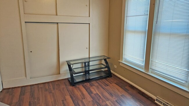 Photo - ds519 Unit 1