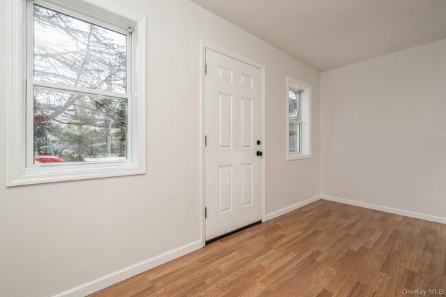 Photo - 184 Ward St