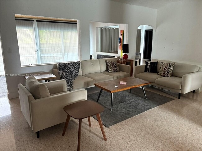 Photo - 6003 S Indian River Dr