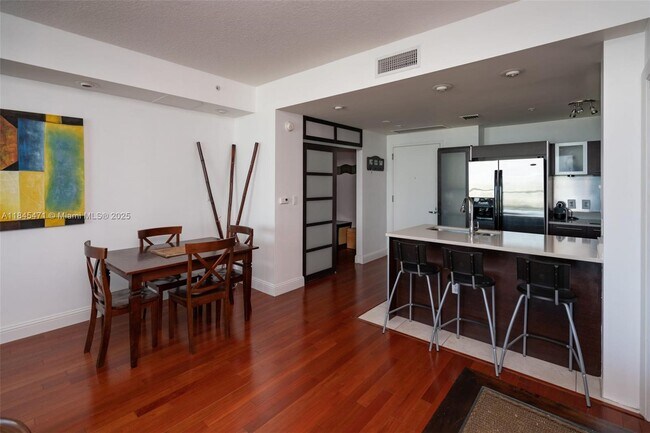 Photo - 1900 N Bayshore Dr Unit 2116