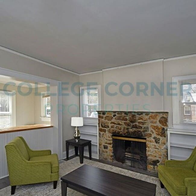 Photo - 1307 Polo Rd