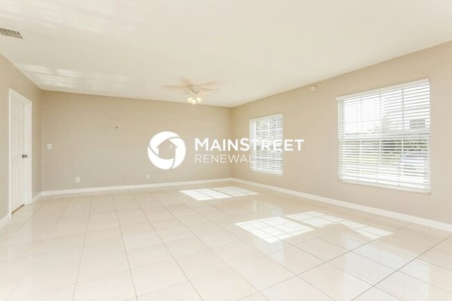 Building Photo - 3 Bedroom Pet-Friendly Home in WINTER GARD...