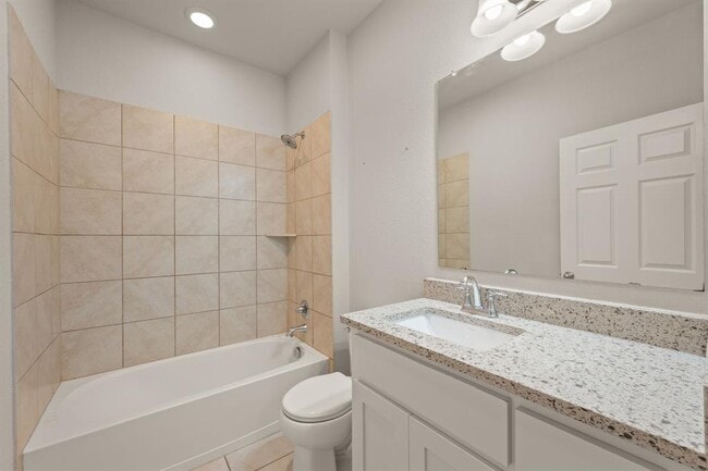 Photo - 6605 Verona Pl