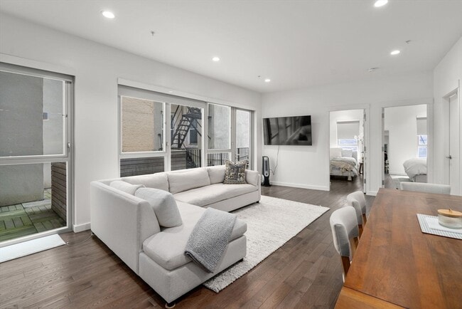 Photo - 126 Salem St Unit 3