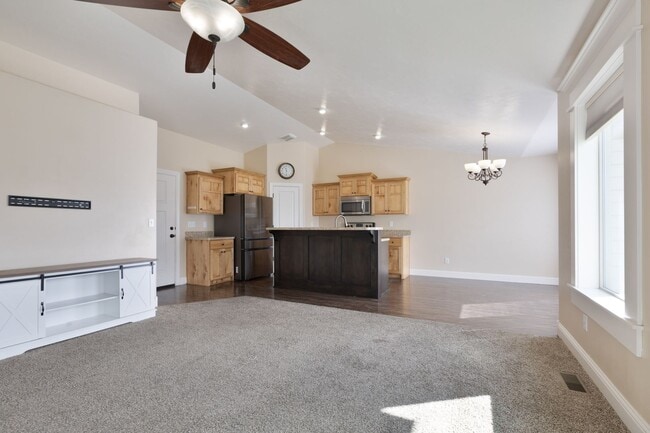 Photo - 5 Bed 3 Bath Home in Idaho Falls