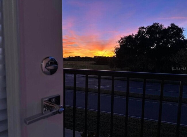 Photo - 1680 Houston St