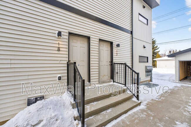 Photo - 13516-13115 Avenue Unité 1,2, 3, 4, 22, 23, 24