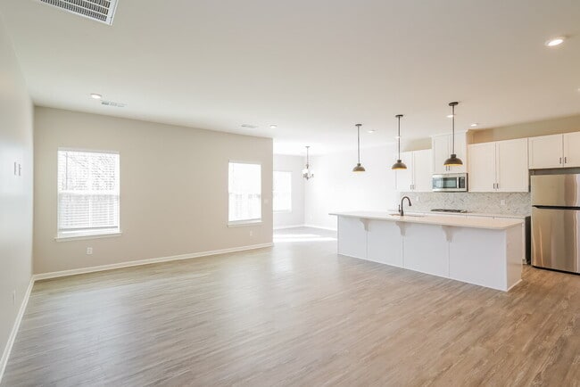 Photo - 9721 Katz Ln