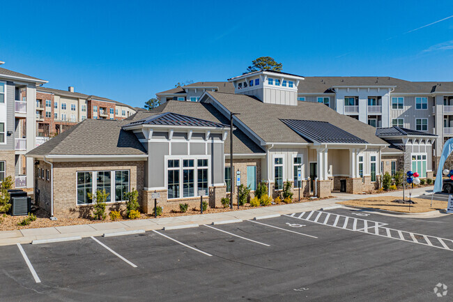 Building Photo - Clairmont at Crabtree Rental