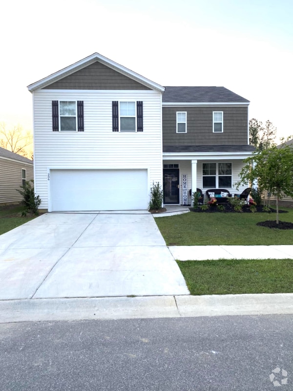 Building Photo - 206 Lapping Waters Dr Rental