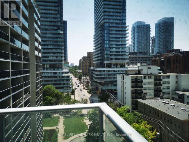 Photo - 195 Redpath Ave Unit 810