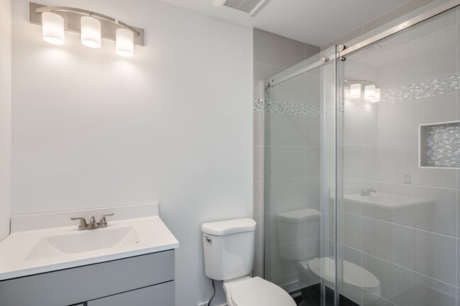 Photo - 1705 Jackson St