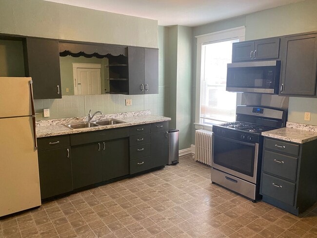One Bedroom Apartment in Lancaster City - One Bedroom Apartment in Lancaster City