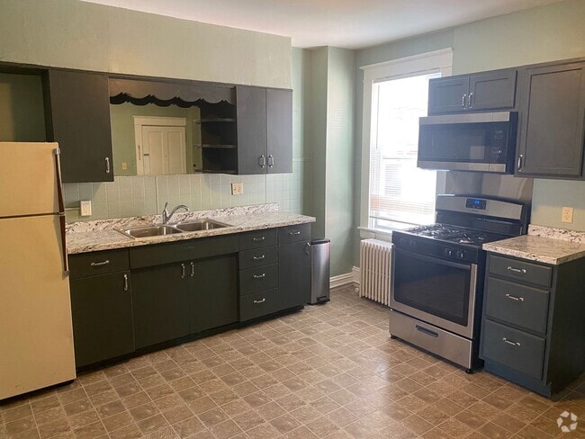 Building Photo - One Bedroom Apartment in Lancaster City