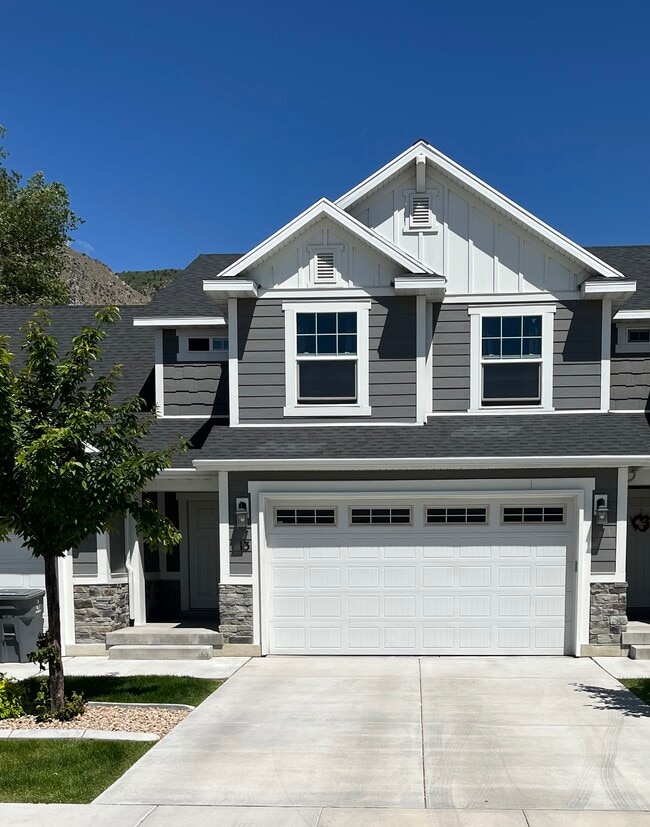 Building Photo - 103 E 700 N Unit 13