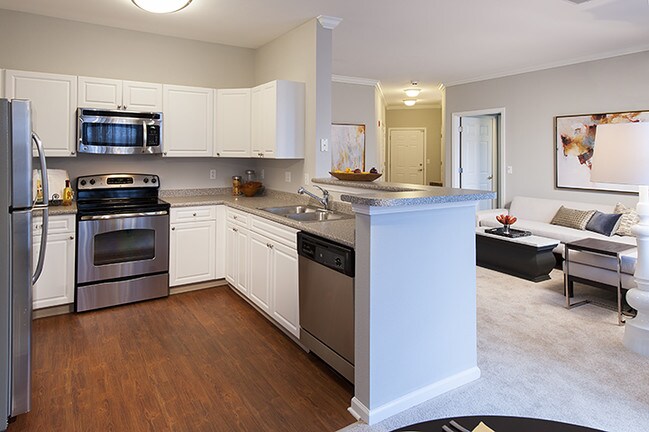 Washington Crossing Apartments For Rent In Woburn Ma Forrent Com