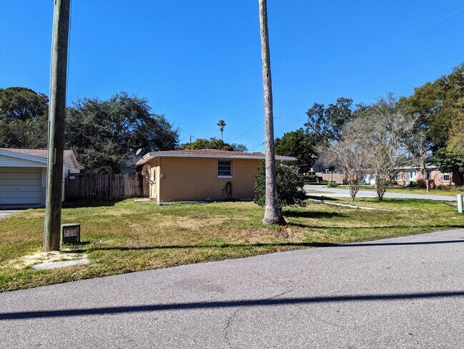 Photo - 5538-5538 Kentucky Ave Unidad 5538 Kentucky