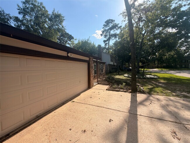 Photo - 3214 Big Spruce Dr