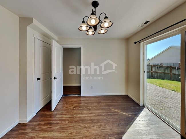 Photo - 19922 98th Ave E