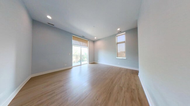 Unit 401 - master bedroom