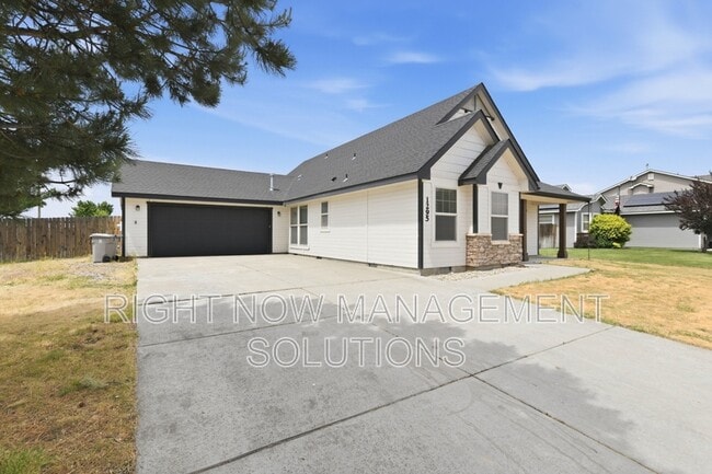 Photo - 1295 Blossom Ave