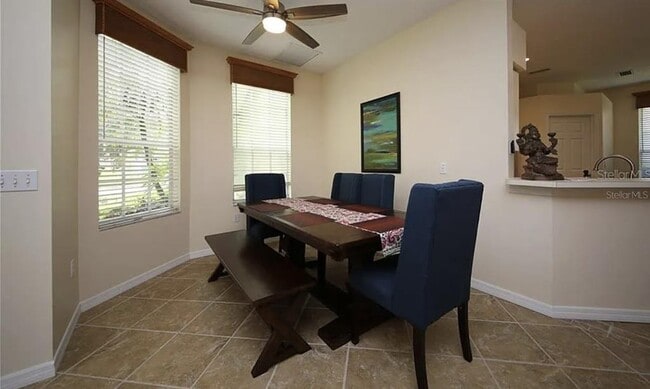 Photo - 5324 Cottonwood Tree Cir