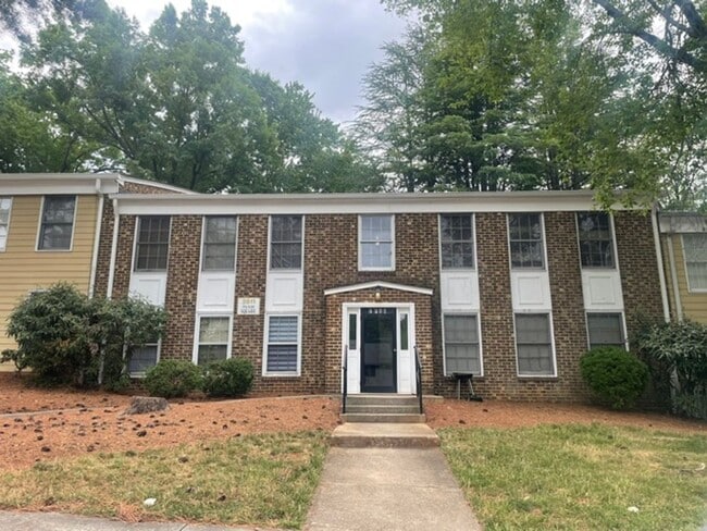 Building Photo - Convenient Location Near Wake Forest and Coliseum