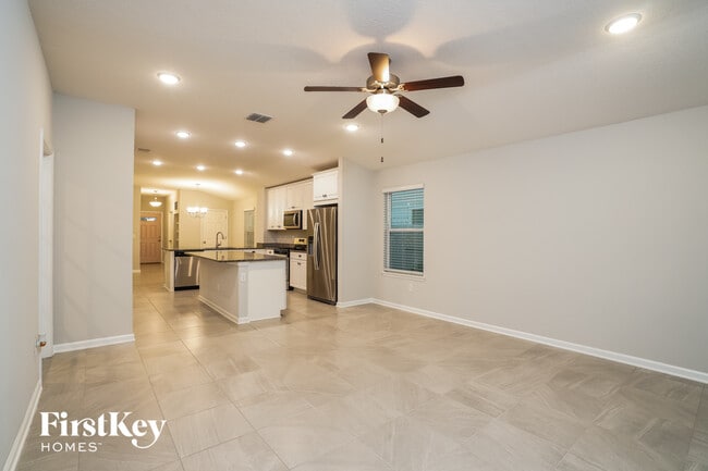 Photo - 13816 Harlowton Ave