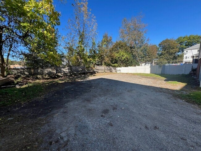 Photo - 20 Florence St Unit 2