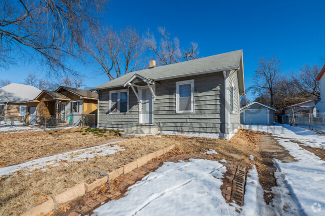 Building Photo - 1836 S Gold St Rental