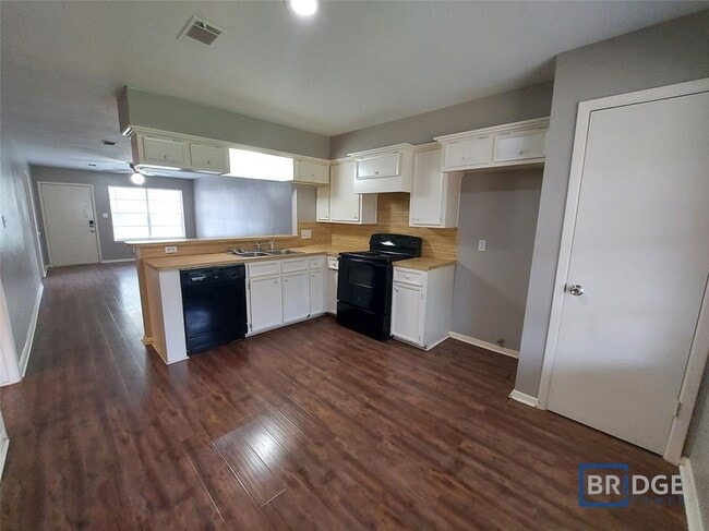 Photo - 1611 Hazelwood St