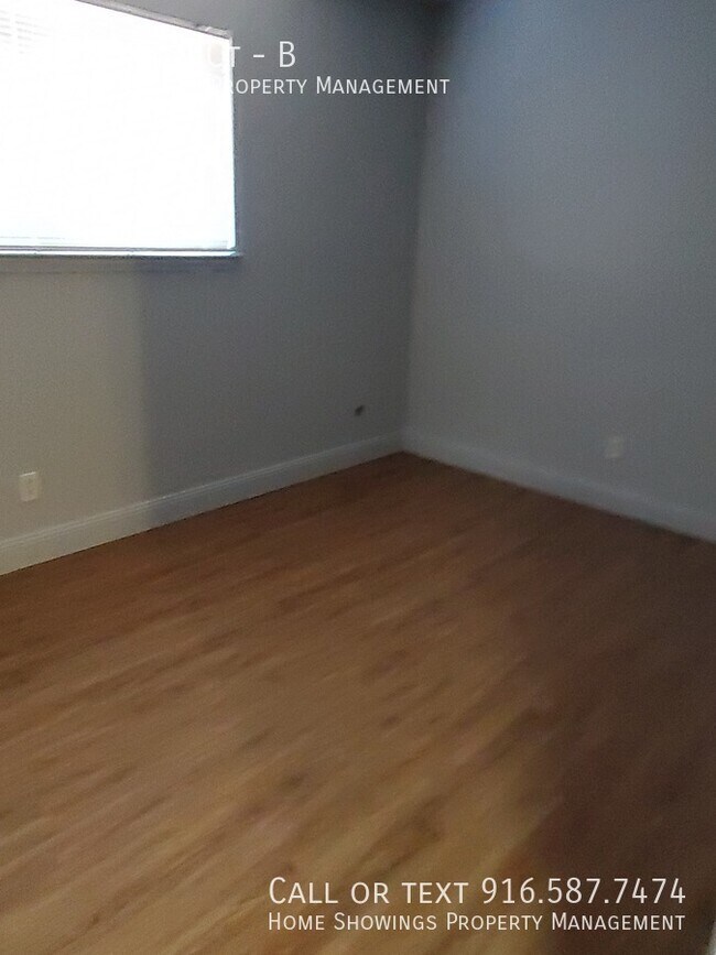 Photo - 828 Pecan Ct Unit B