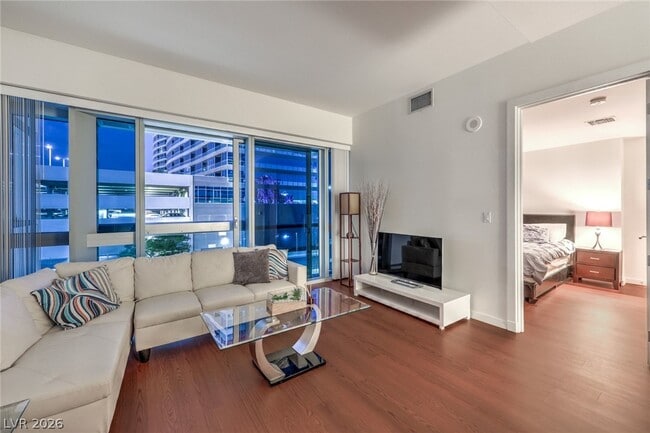 Photo - 4471 Dean Martin Dr Unit 307