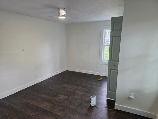 Photo - 2129 Eddystone Ave