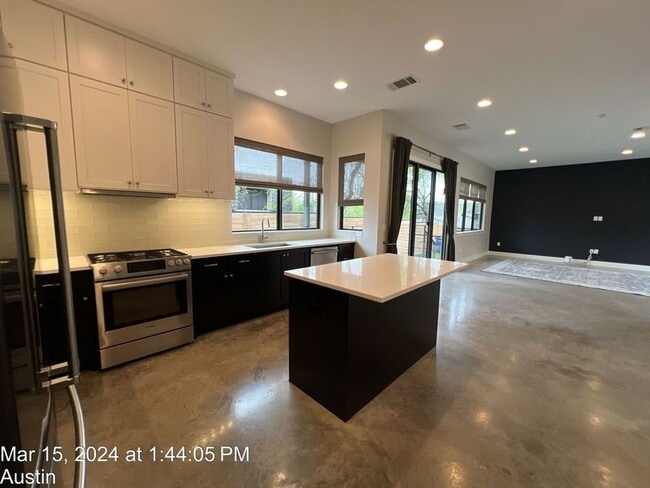 Photo - 1120 Fairmount Ave