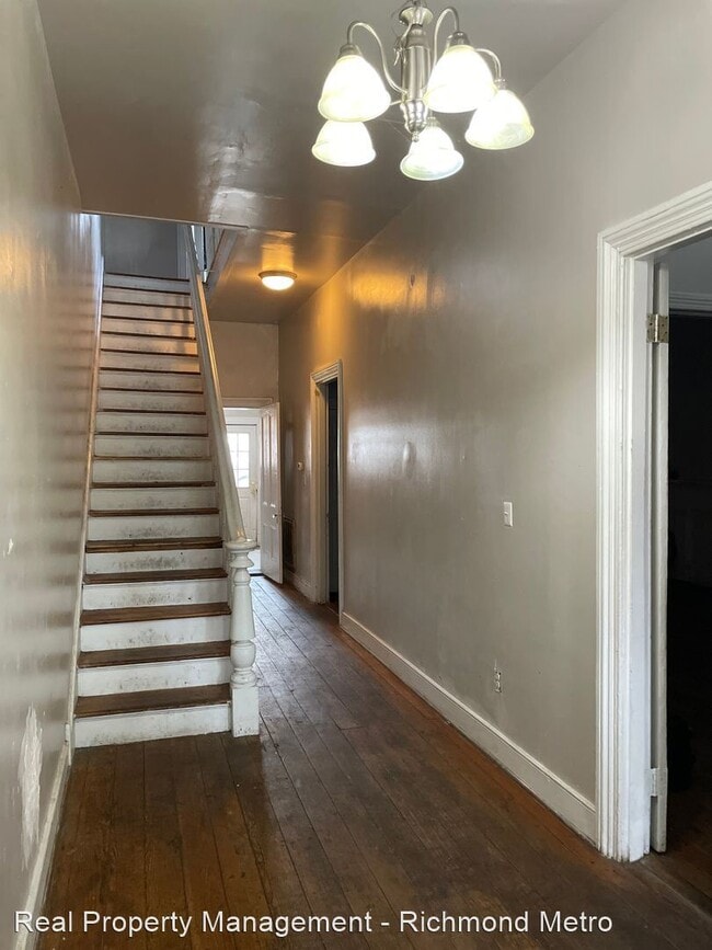 Photo - 3 br, 2 bath House - 110 South Pine Street