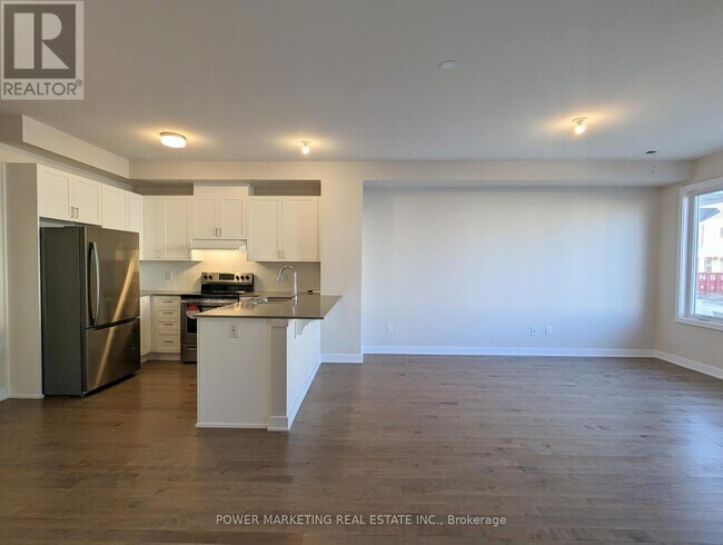 Photo - 25 Chasing Grv