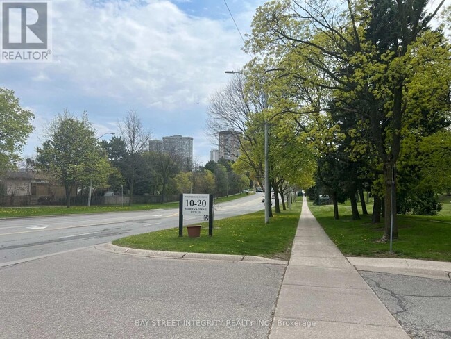 Photo - 3740 Don Mills Rd.
