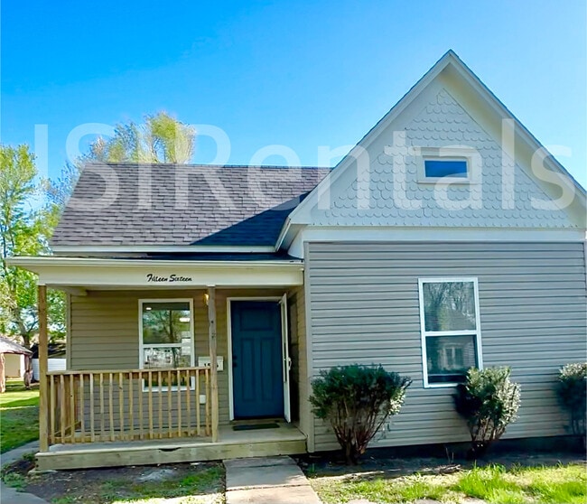 Building Photo - 1516 E 9th St Rental