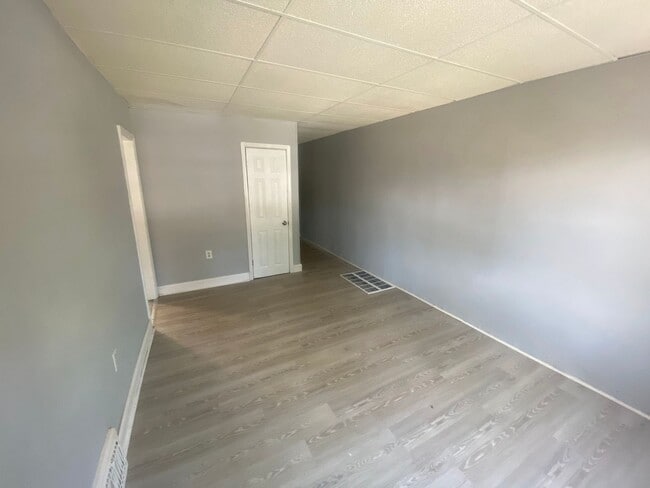 Photo - 3625 Everett St