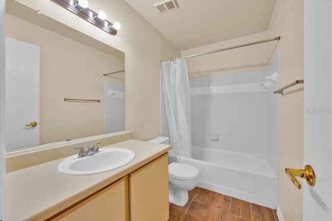 Photo - 3012 Parkway Blvd Unit 301