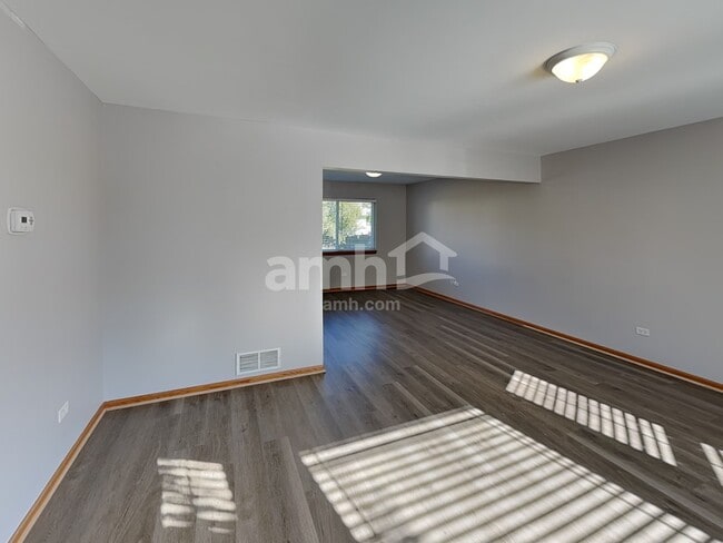 Photo - 2438 Foxtail Ct