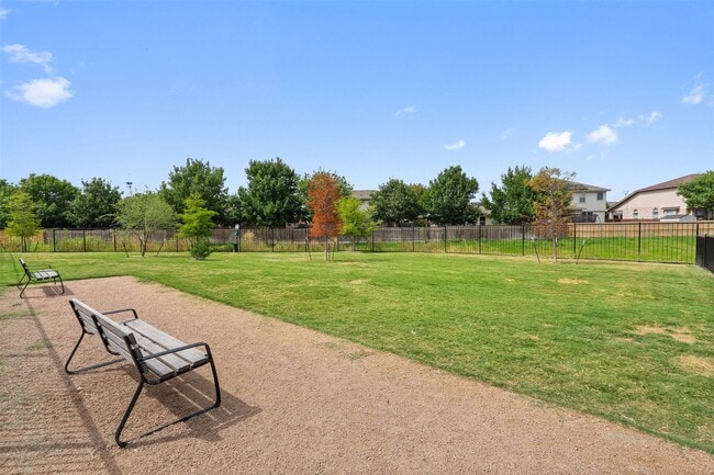 Photo - 1101 Halsey Dr