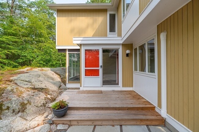 Building Photo - 2 Moses Hill Rd Rental