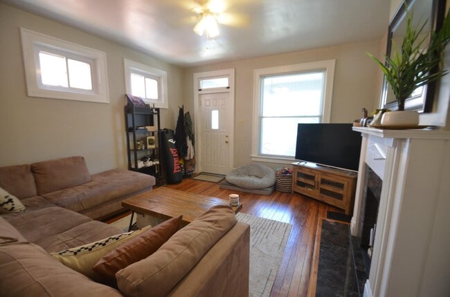 Photo - 1047 Harrison Ave