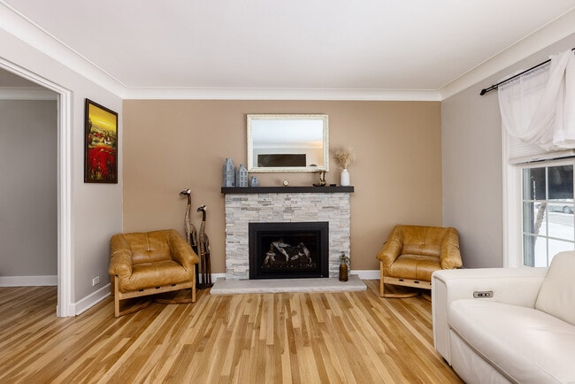Photo - 259 Cornell Ave
