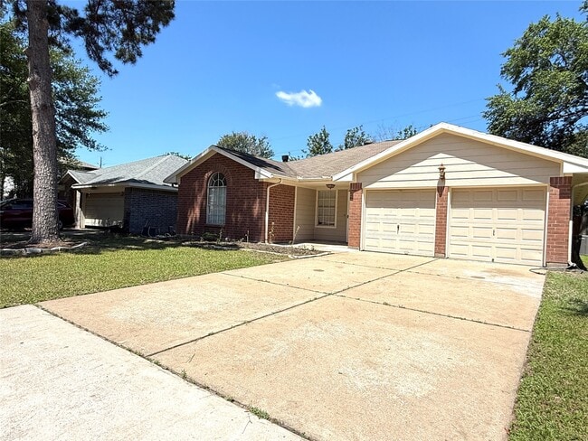 Building Photo - 14419 Golden Cypress Ln