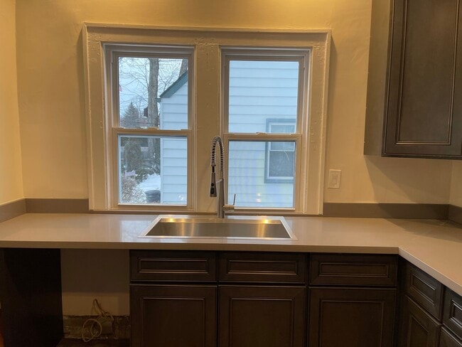 Photo - Nicely Remodeled 3beds/2bath House in Fern...