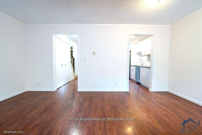 Photo - 175 Evandale Ave