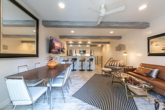 Photo - 36 RC Unidad 36 Racquet Club